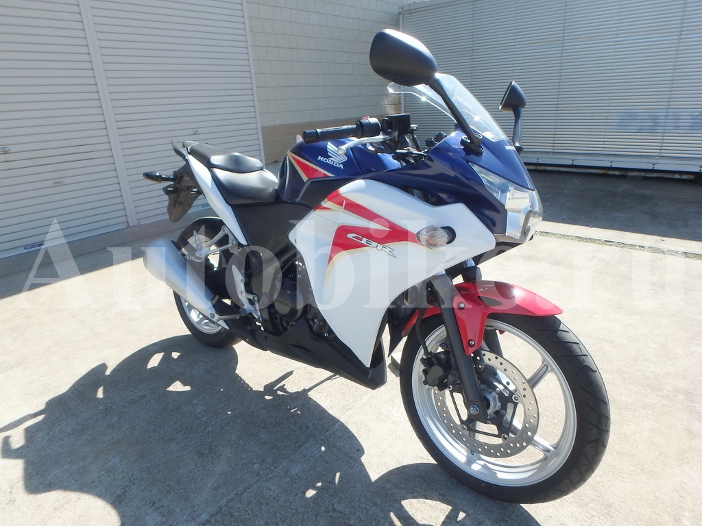 Купить мотоцикл Honda CBR250R-3 2011 фото 4